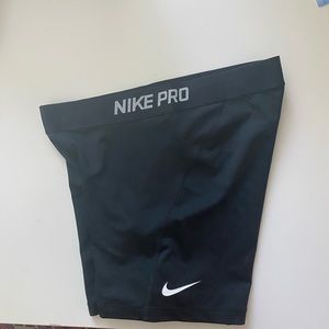 black nike pro spandex shorts